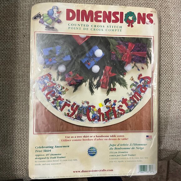 Dimensions 8716 Christmas Cross Stitch Kit Celebrating Snowmen Tree Skirt Table - Picture 1 of 3